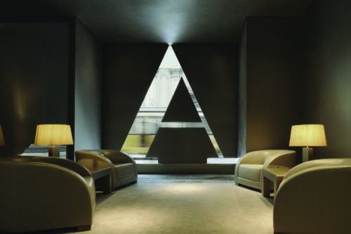 armani hotel milano assume