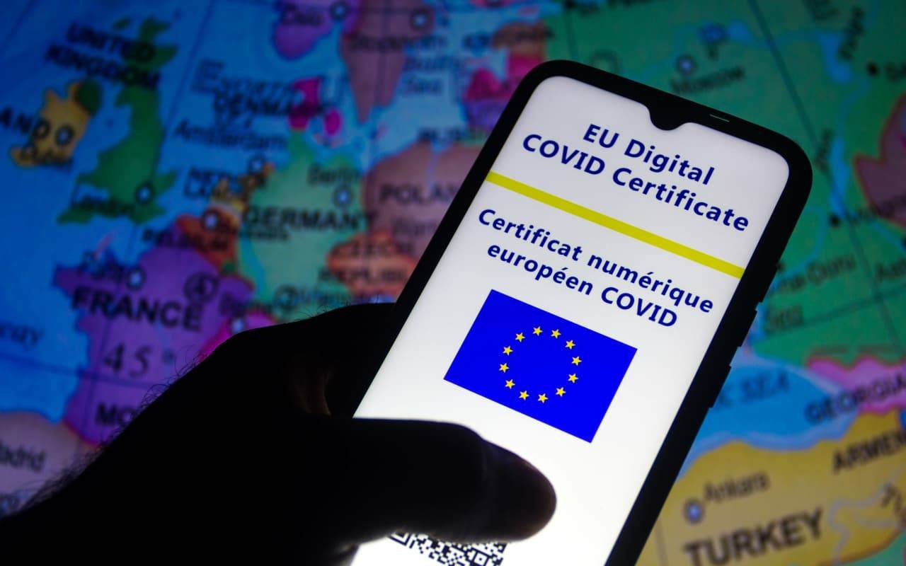 Green pass europeo: i Paesi che ancora lo richiedono ai viaggiatori green pass europeo paesi