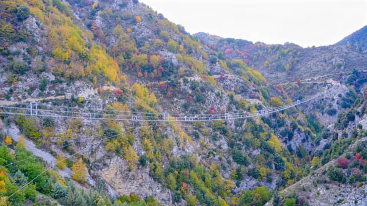 ponte tibetano lungo mondo italia