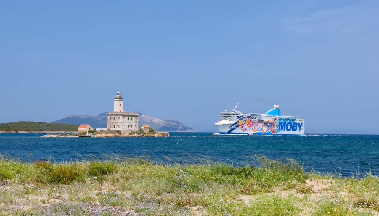 traghetti sardegna genova olbia