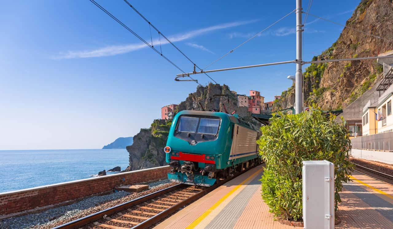 Treni regionali low cost con la promozione Estate Insieme di Trenitalia treni regionali low cost estate