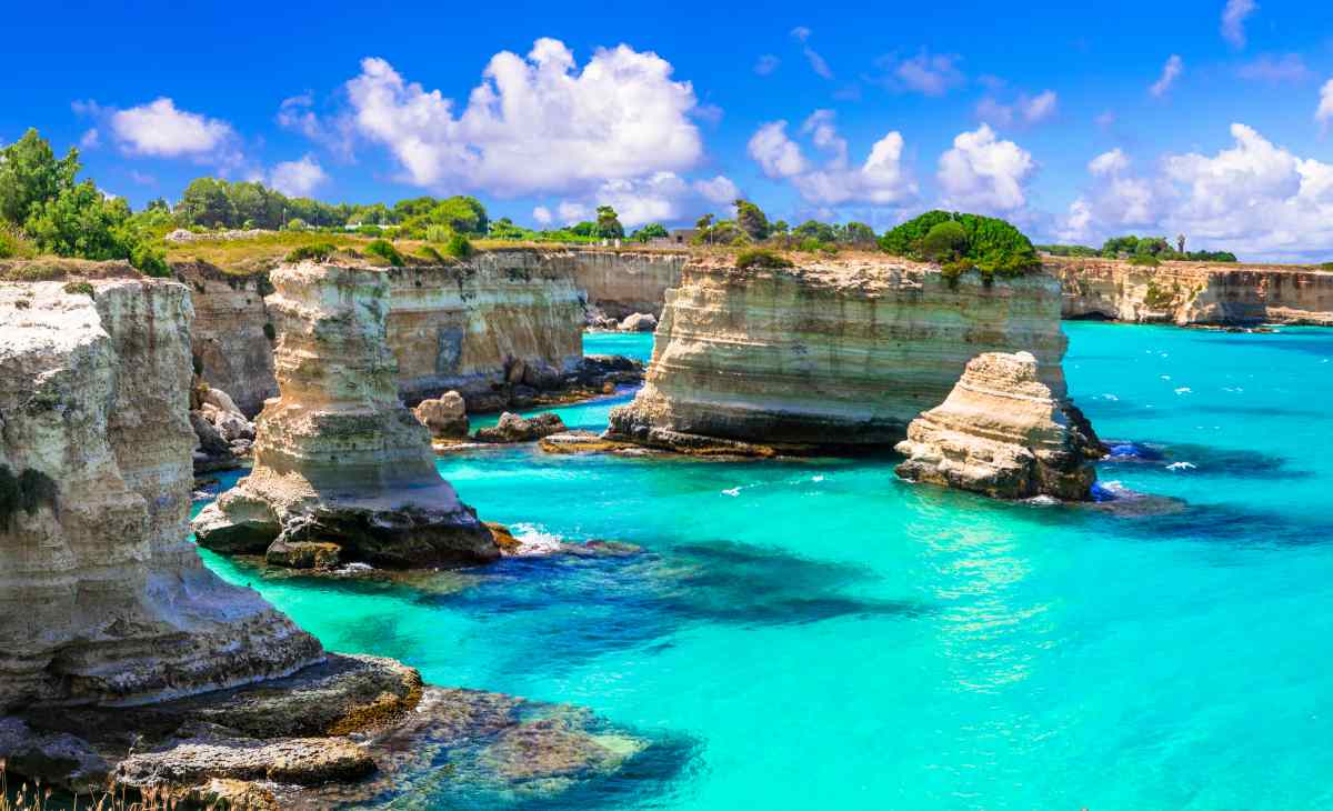 Vista dei Faraglioni di Torre Sant'Andrea