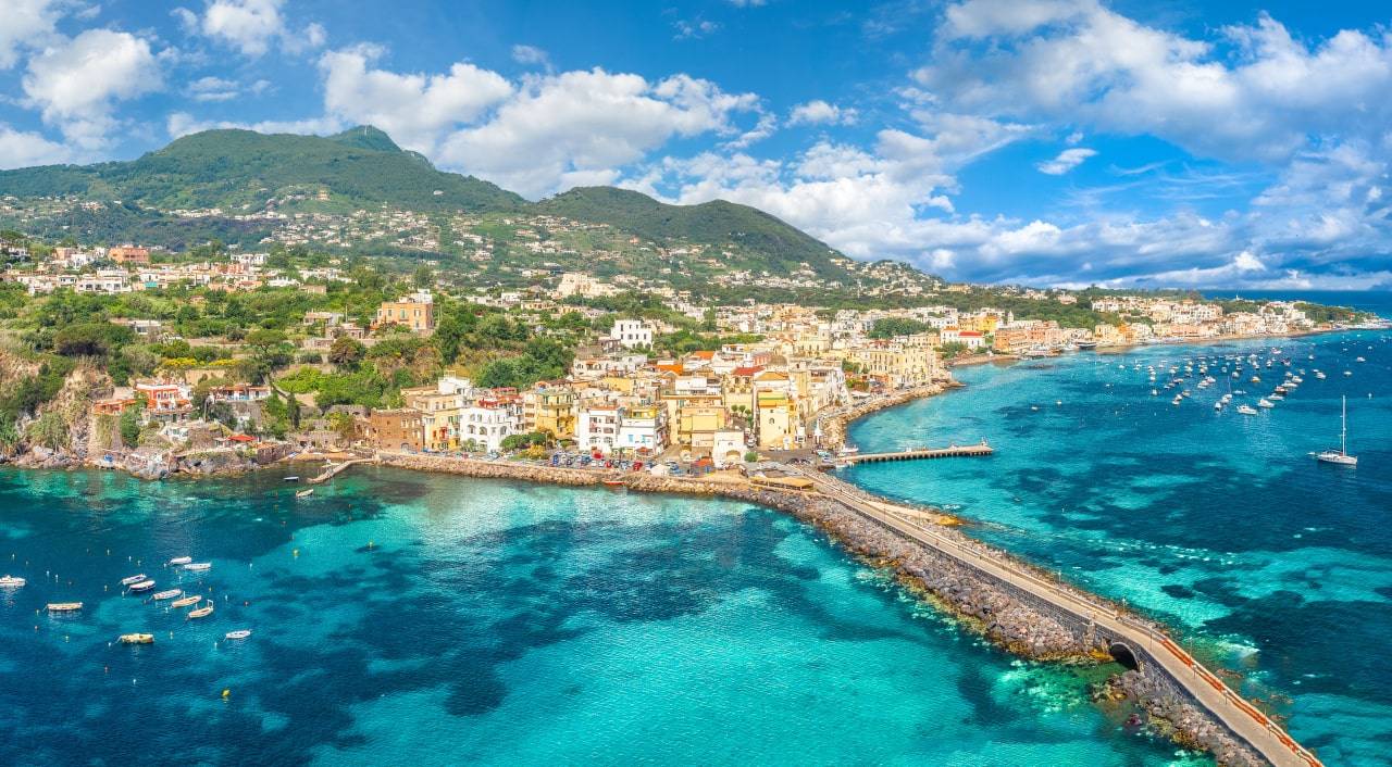 Biglietto unico treno + nave per Ischia, Positano e Amalfi