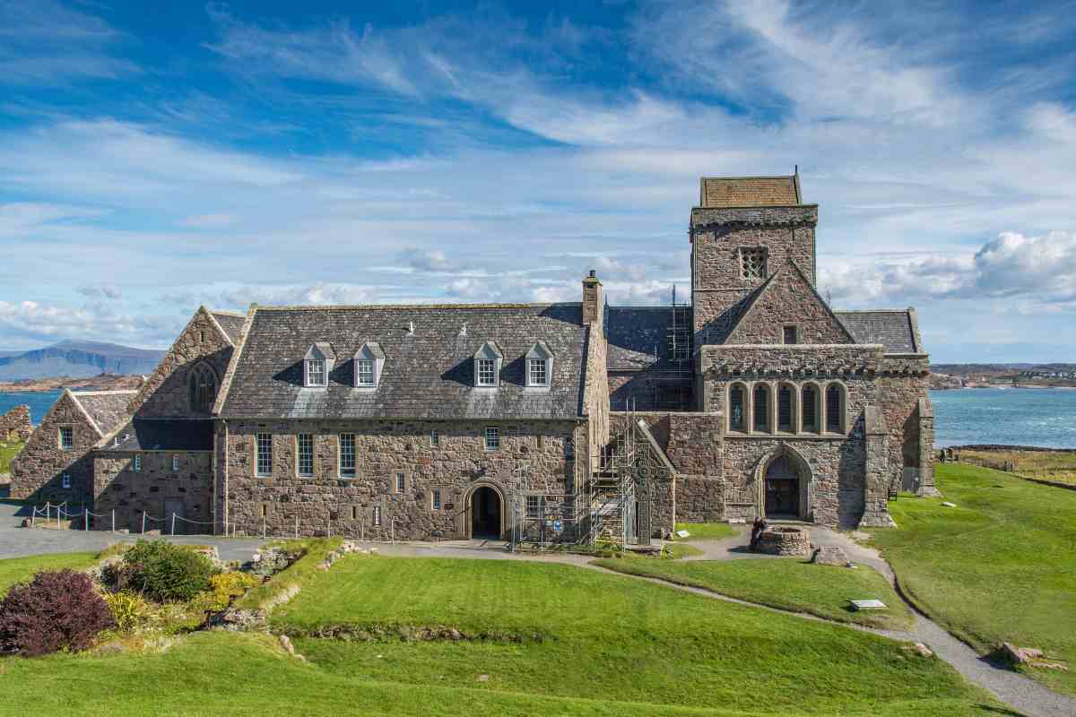Il monastero dell'Isola di Iona in Scozia