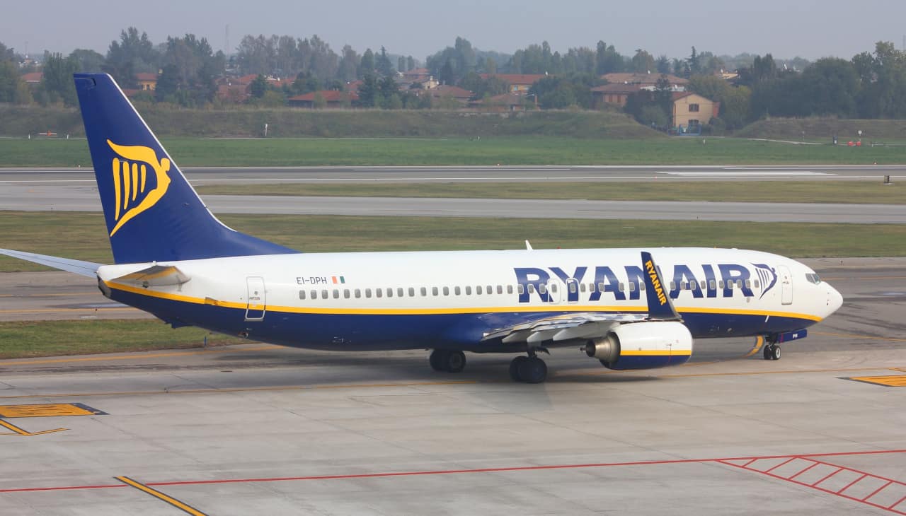 ryanair bologna tagliate rotte