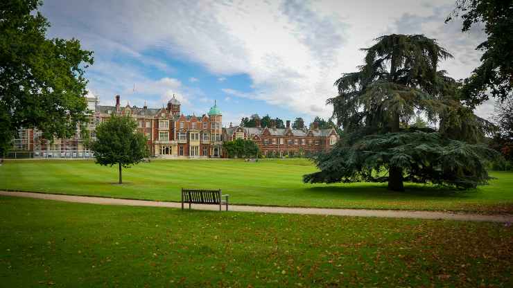 Vista di Sandringham House, dove dormire a due passi dalla casa che fu della Regina Elisabetta