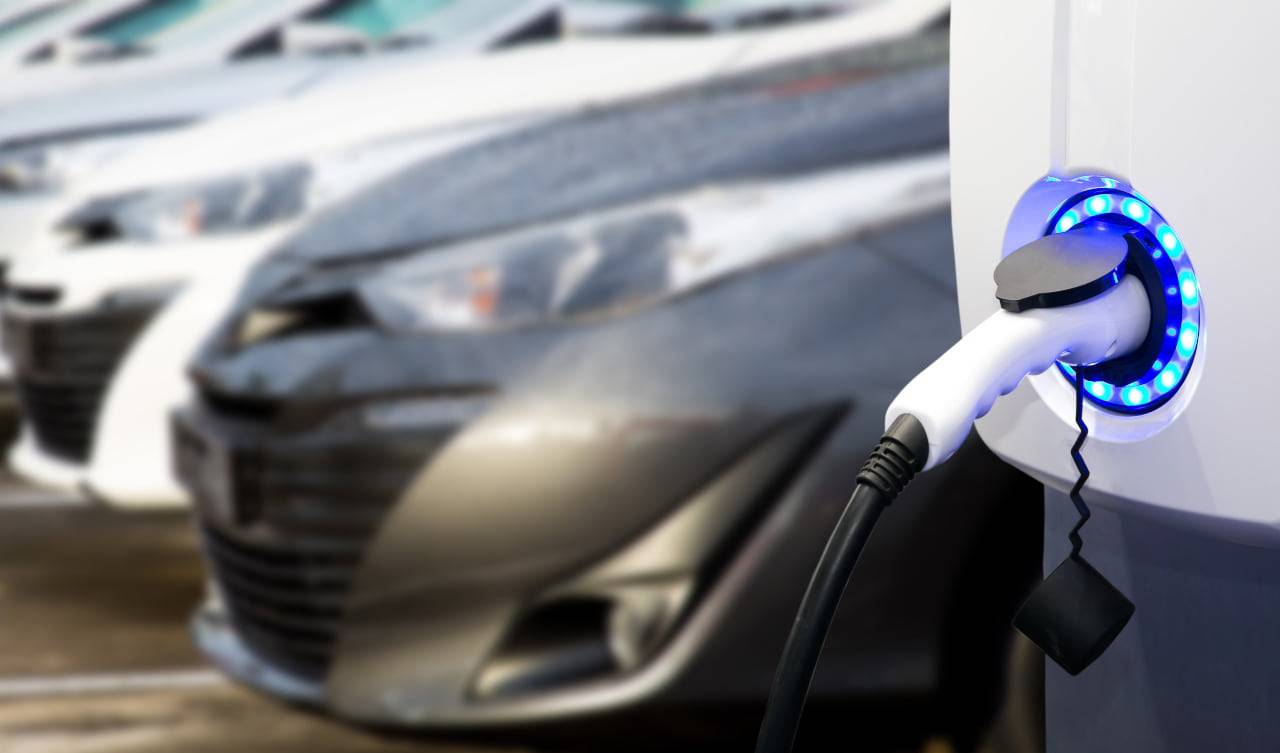 Aeroporto di Fiumicino: la stazione di ricarica per auto elettriche fiumicino ricarica auto elettriche