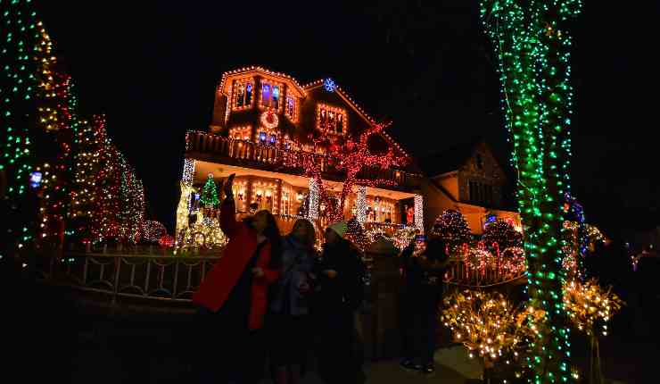 Le strade più belle da vedere a Natale nel mondo