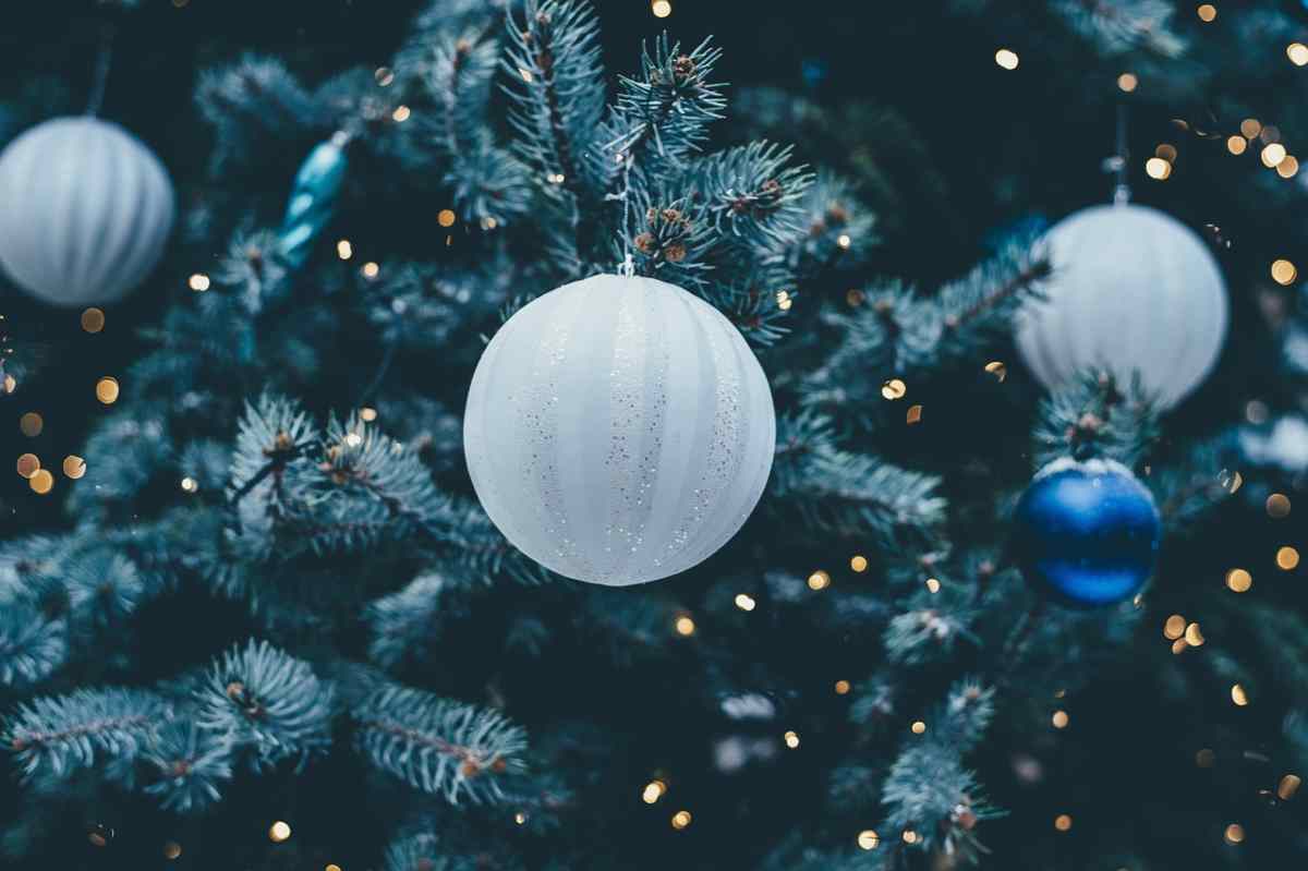 Fare un albero di Natale prendendo ispirazione dai VIP