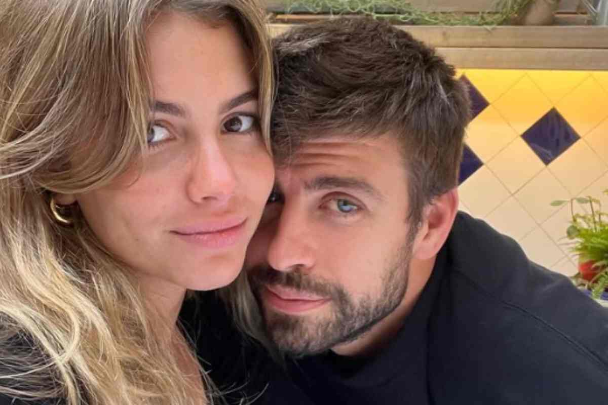 Gerard Piqué con la fidanzata