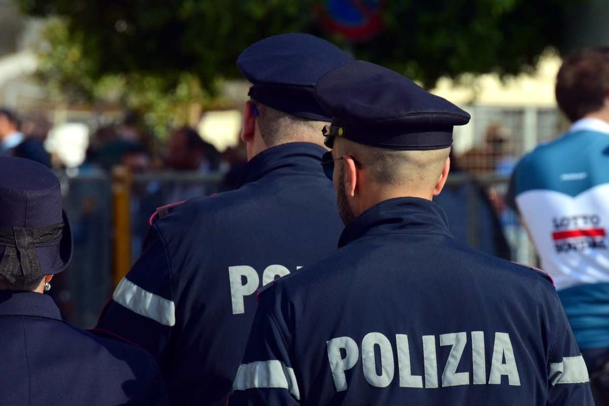 Polizia 