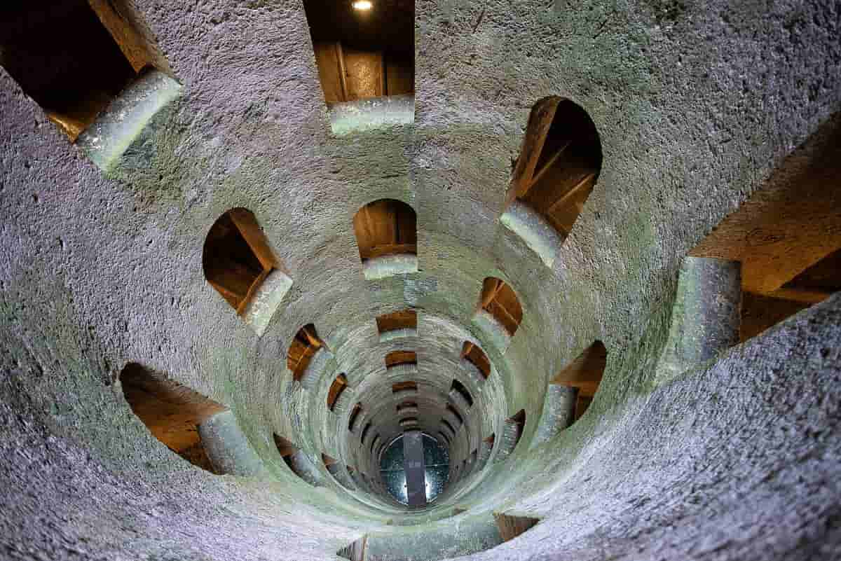 orvieto luna pozzo san valentino