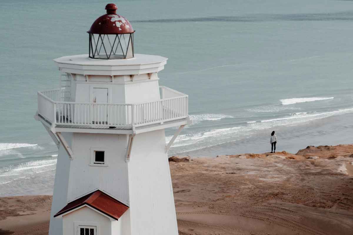 Faro bianco