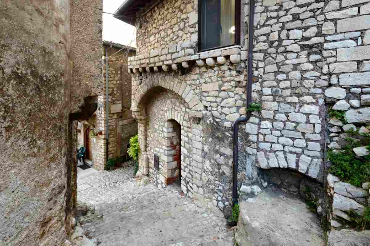 Strada di Sermoneta