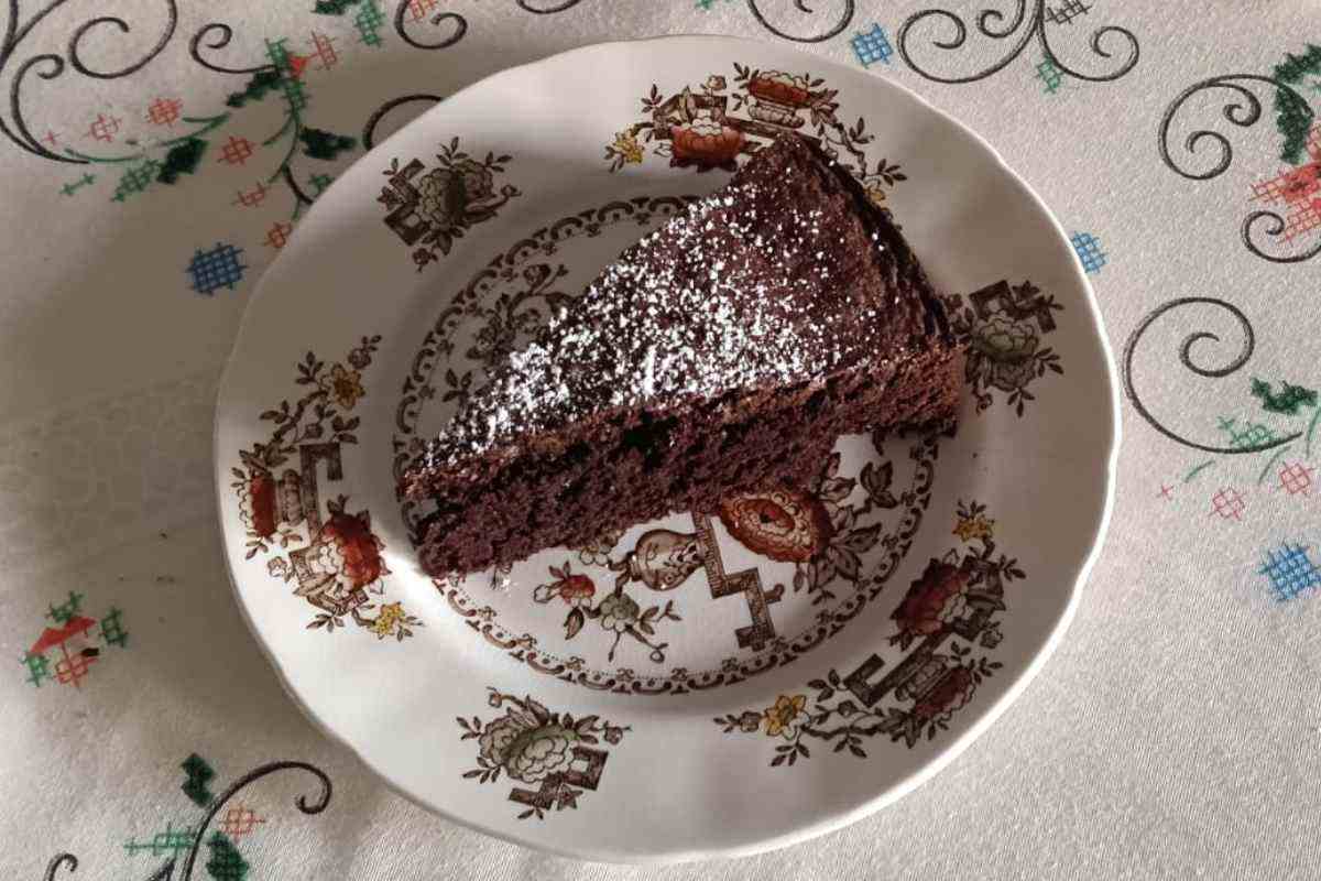 Fettina di torta caprese