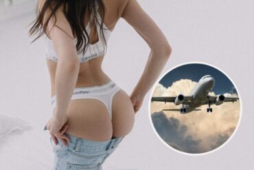 Ragazza che mostra l'intimo e in evidenza un aereo che decolla