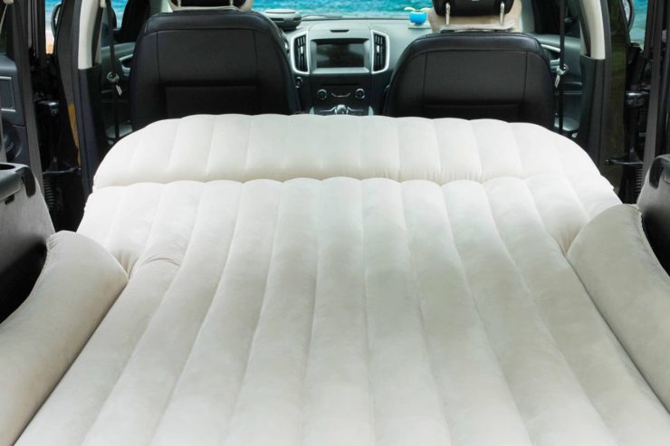 Materasso gonfiabile per auto