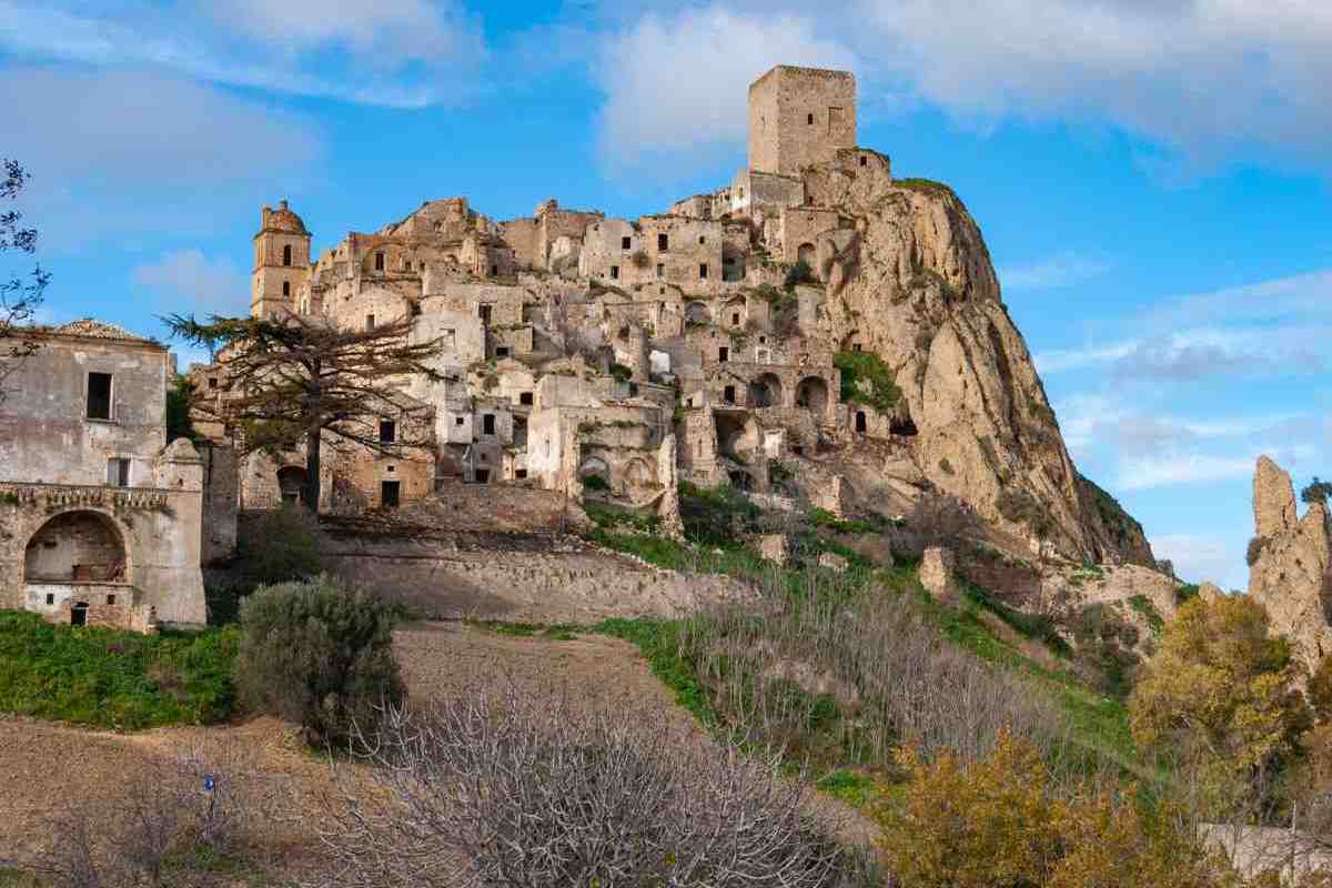 veduta di craco basilicata
