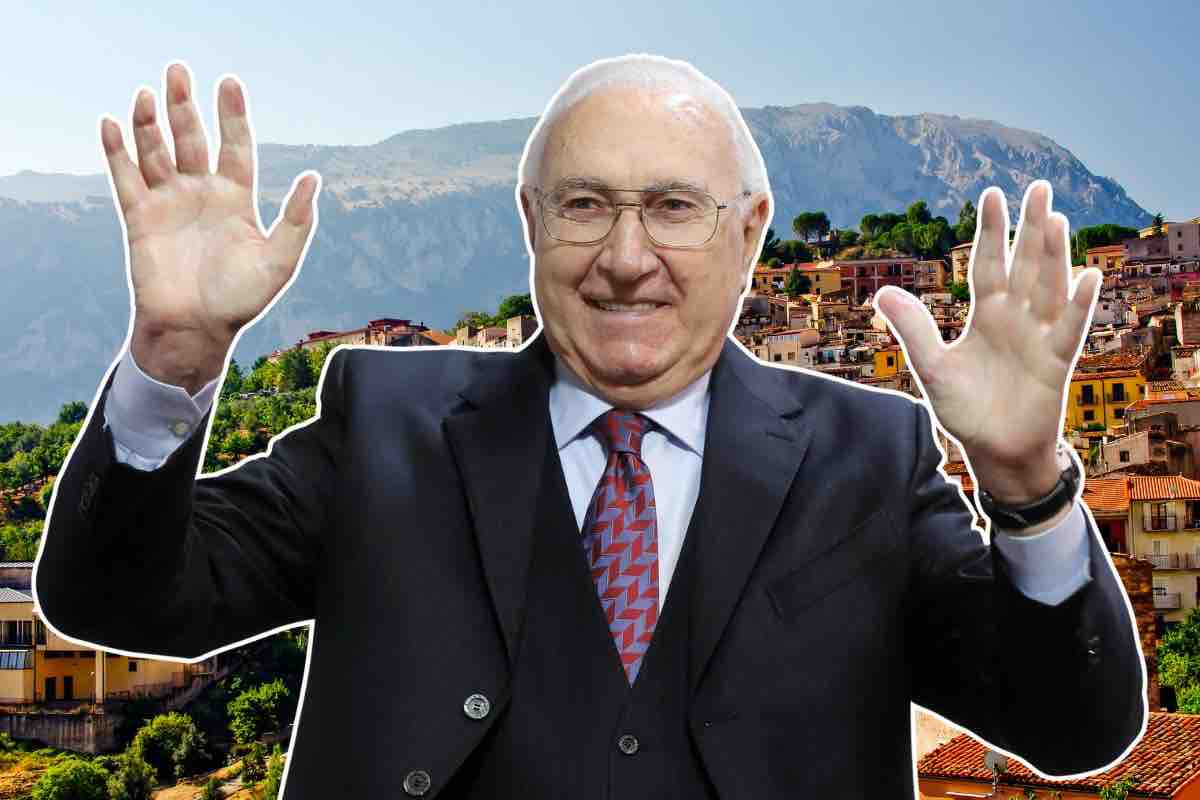 Pippo Baudo e borgo italiano 