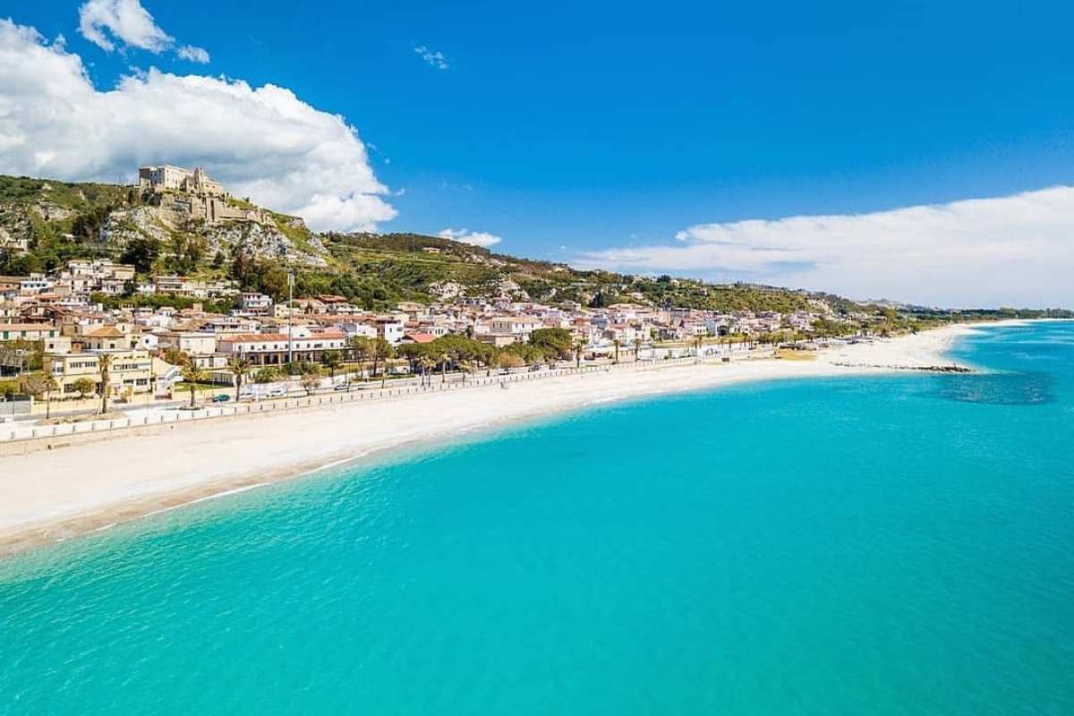spiaggia di roccella jonica