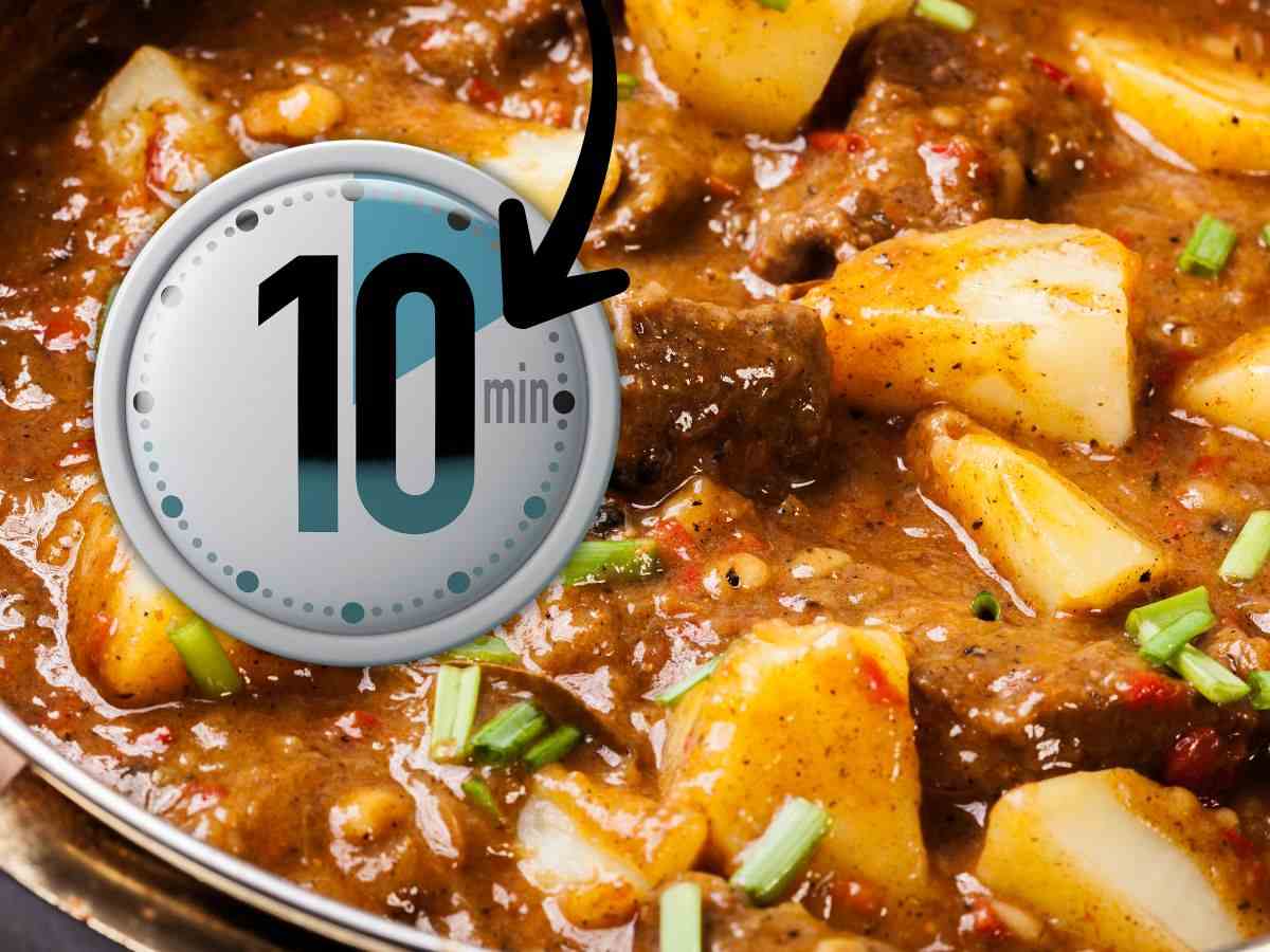 sfondo spezzatino e cronometro con freccia che indica 10 minuti