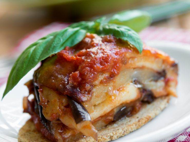 fetta di parmigiana di melanzane