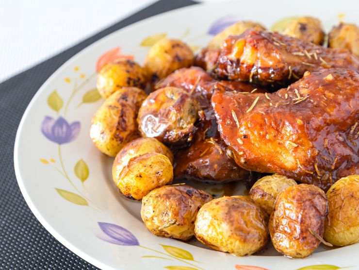 pollo con patate