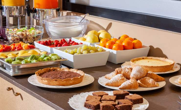 Colazione a buffet di un hotel