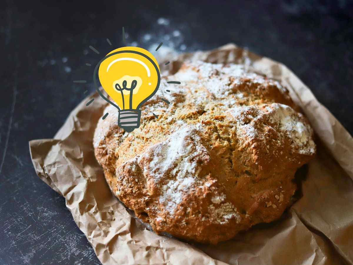 sfondo pane raffermo e lampadina idea