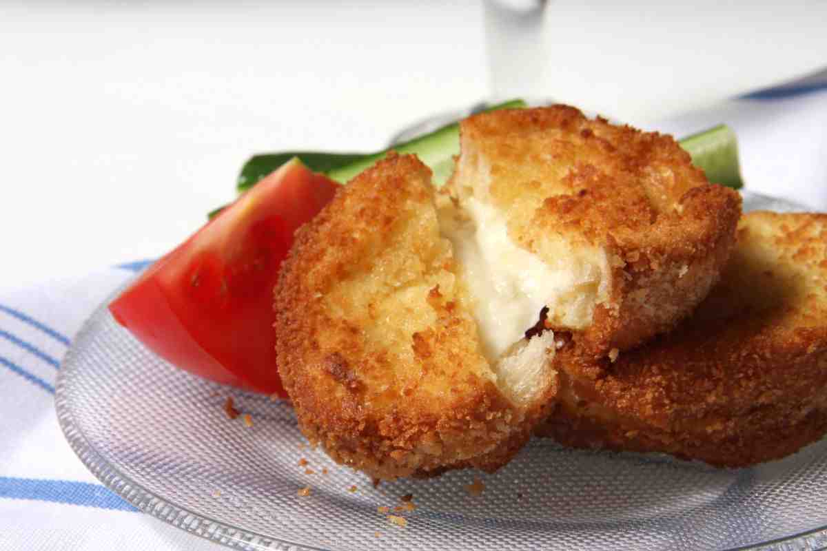 Mozzarella in carrozza