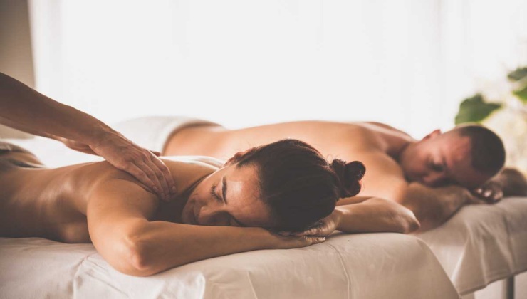 Coppia che riceve un massaggio