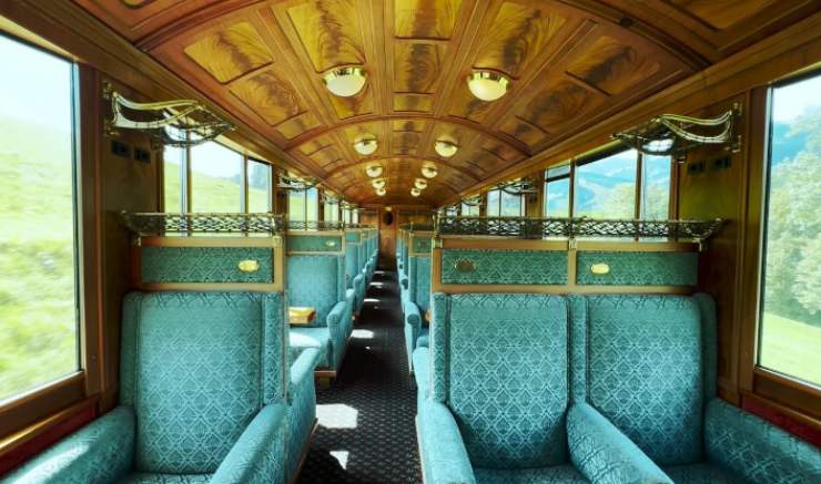 Interno del treno Belle Époque