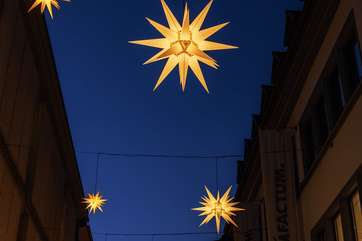 Cielo con luci natalizie