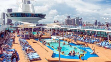 Vacanze in crociera: 3 cose che nessuno ti dice di portare a bordo