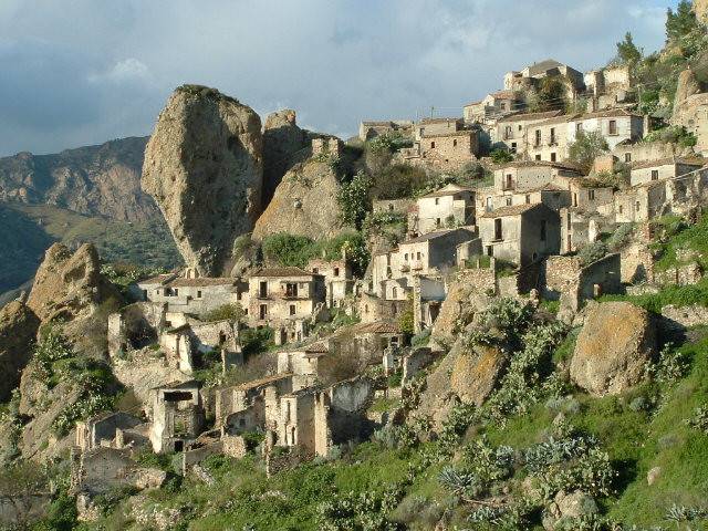 Pentedattilo (Reggio Calabria)