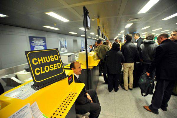 sciopero-aerei-ciampino-24-febbraio-2012