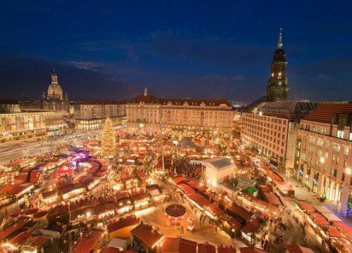 Mercatini Di Natale Piu Belli D Europa.Top Five I Mercatini Di Natale Piu Belli Del Mondo Per La Cnn Viagginews Com